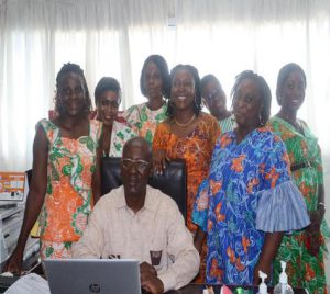 Le Professeur NANGA et ses guerrières